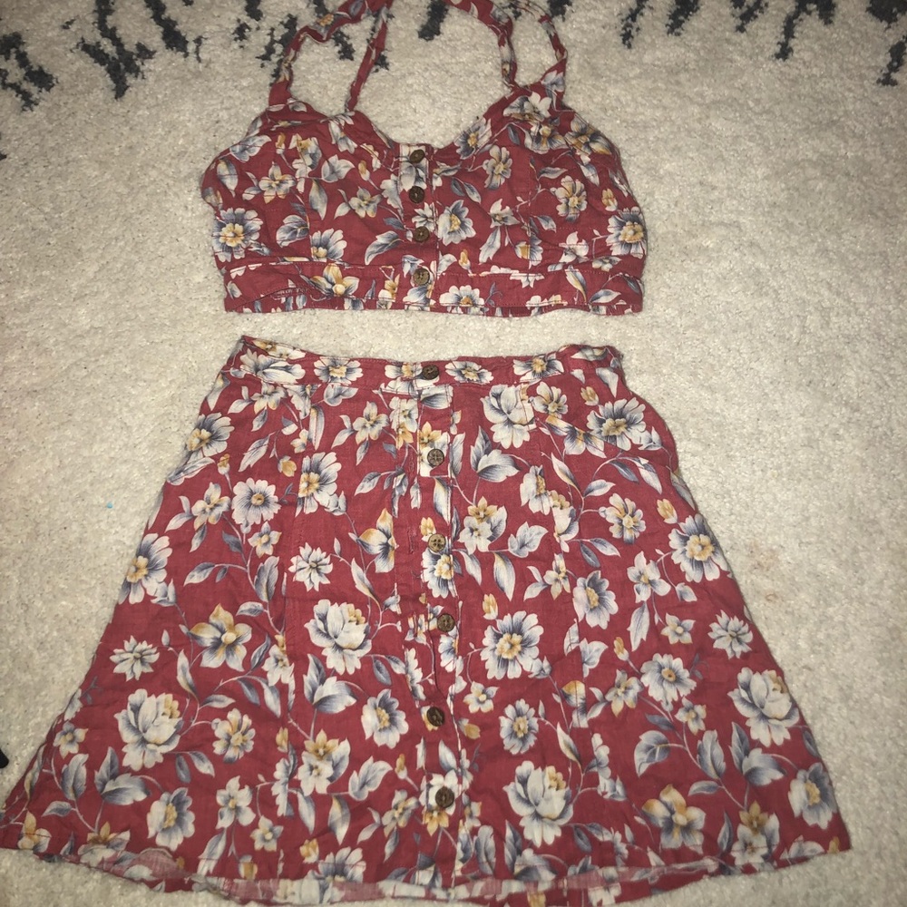Two piece floral set from brand ecote.